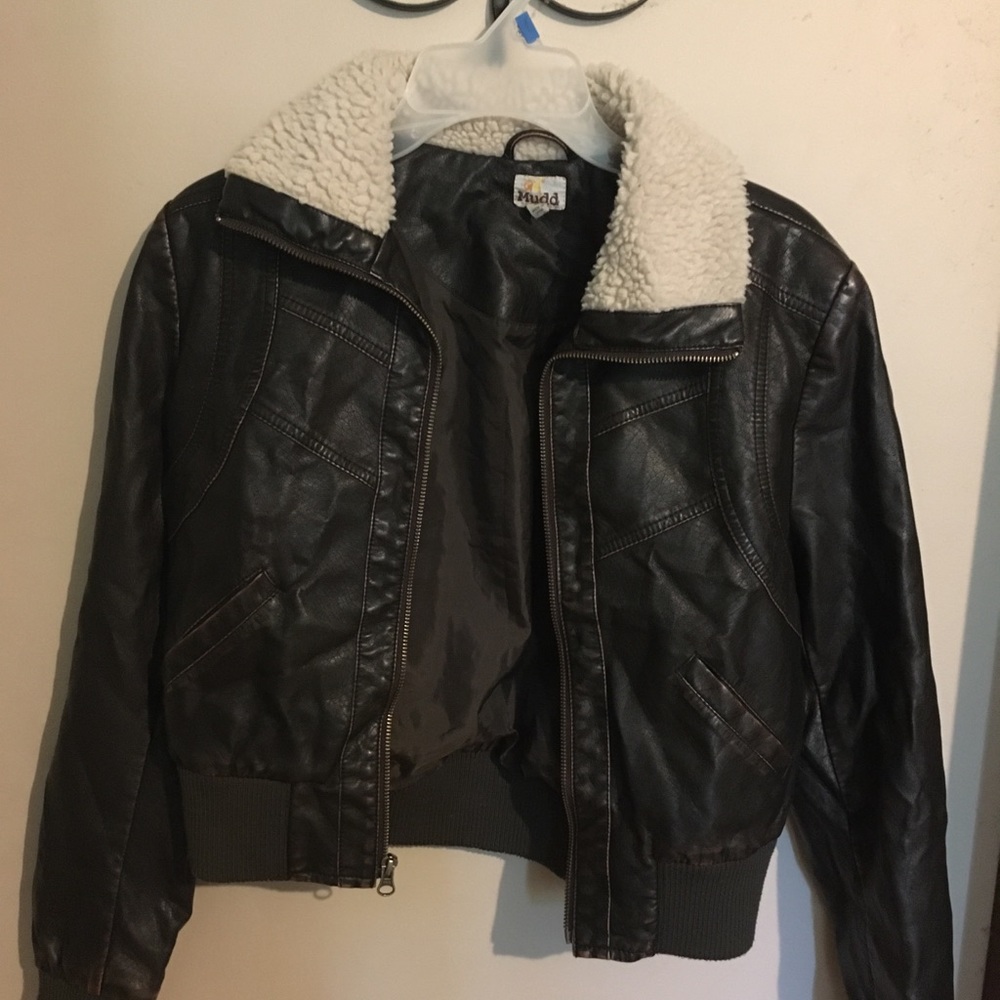 Brown leather jacket with faux fur collar